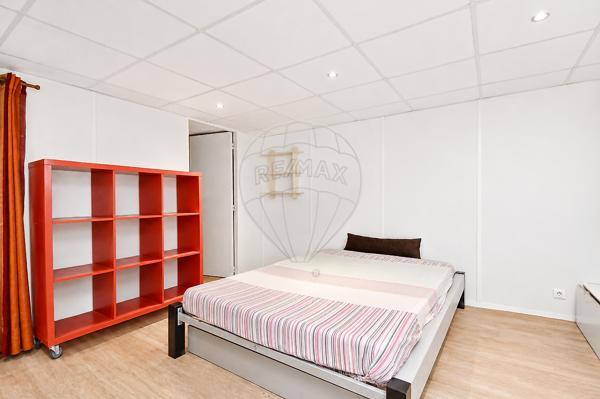 Maison 3 chambre(s) à vendre - Saint-Laurent-du-Var, Alpes-Maritimes - 06