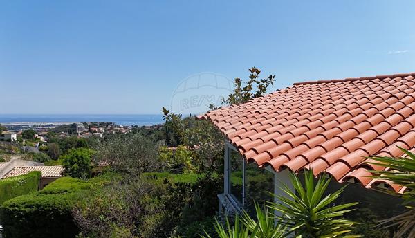 Maison 3 chambre(s) à vendre - Saint-Laurent-du-Var, Alpes-Maritimes - 06
