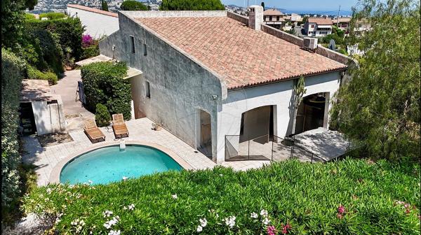 Maison 3 chambre(s) à vendre - Saint-Laurent-du-Var, Alpes-Maritimes - 06