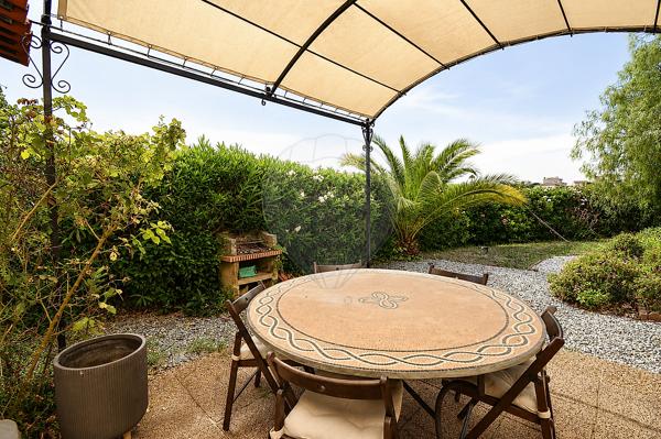 Maison 3 chambre(s) à vendre - Saint-Laurent-du-Var, Alpes-Maritimes - 06