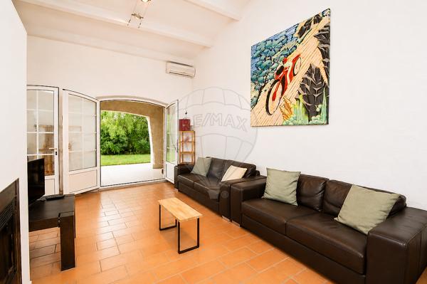 Maison 3 chambre(s) à vendre - Saint-Laurent-du-Var, Alpes-Maritimes - 06