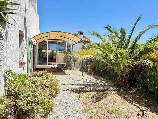 Maison 3 chambre(s) à vendre - Saint-Laurent-du-Var, Alpes-Maritimes - 06