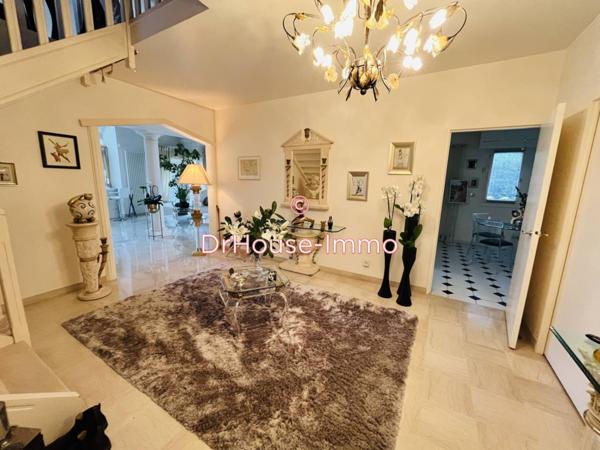 Maison à vendre 9 pièces de 282 m²