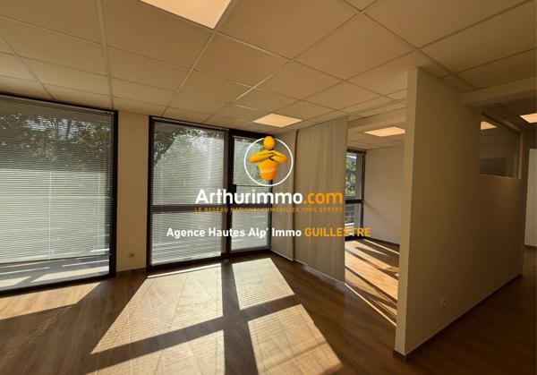 Vente Local commercial 2 pièces à Embrun