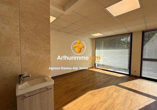 Vente Local commercial 2 pièces à Embrun