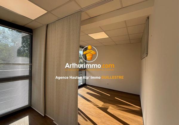 Vente Local commercial 2 pièces à Embrun