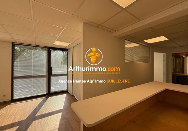 Vente Local commercial 2 pièces à Embrun