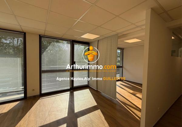 Vente Local commercial 2 pièces à Embrun