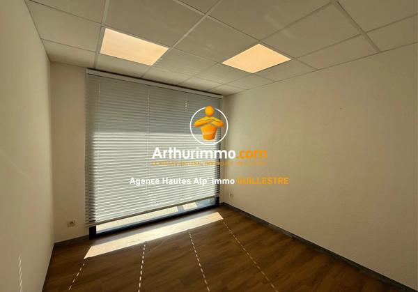 Vente Local commercial 2 pièces à Embrun