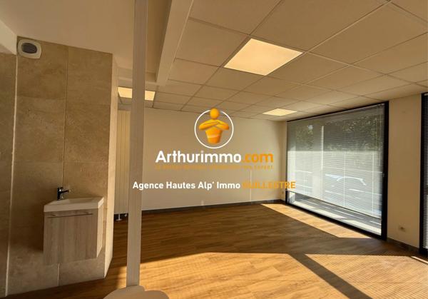 Vente Local commercial 2 pièces à Embrun