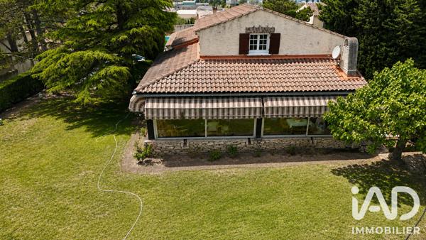 Maison à vendre 6 pièces 125 m² Vedène