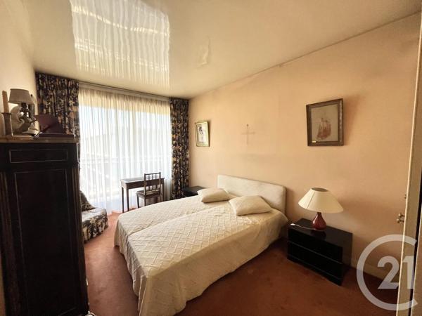 Appartement F6 à vendre  7 pièces - 147,58 m 2   MONTMORENCY  - 95