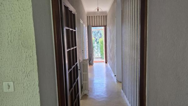 Maison Poitiers 4 pièce(s) 94m2  sur  terrain  constructible 1342 m2