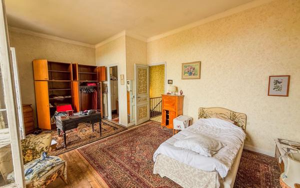 Maison à vendre    4 pièces •  Le Cannet