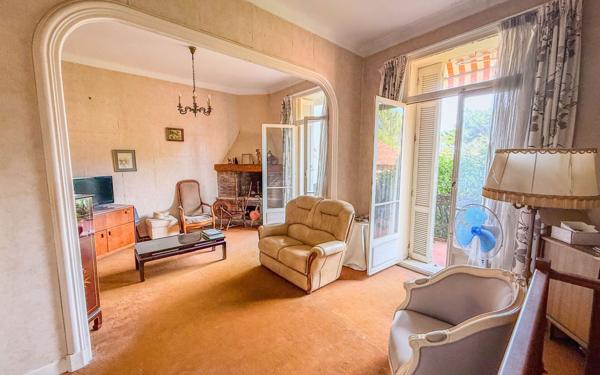 Maison à vendre    4 pièces •  Le Cannet