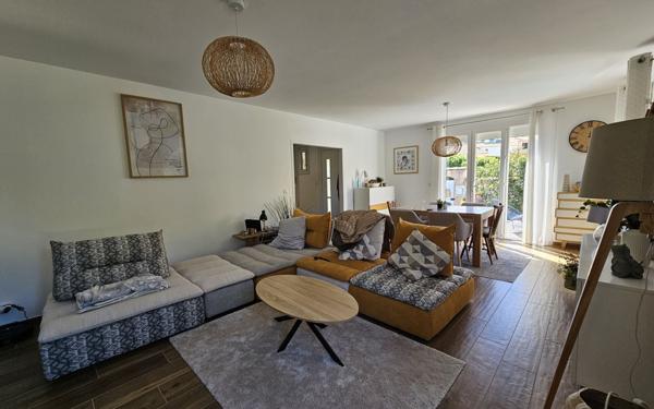 Maison à vendre    6 pièces •  Six-Fours-les-Plages