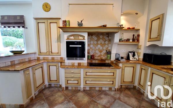 Maison à vendre 7 pièces 236 m² Beaucaire