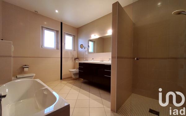 Maison à vendre 7 pièces 236 m² Beaucaire