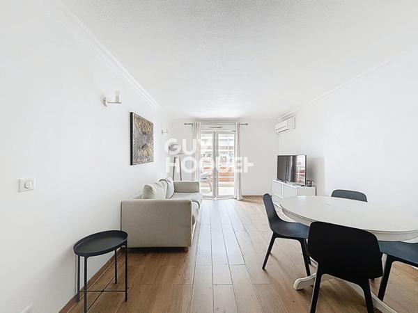 À louer : Charmant appartement 2 pièces avec vue sur la marina à Mandelieu la Napoule !