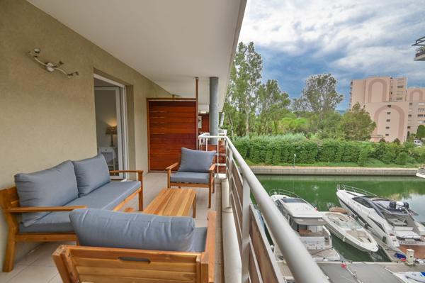 À louer : Charmant appartement 2 pièces avec vue sur la marina à Mandelieu la Napoule !