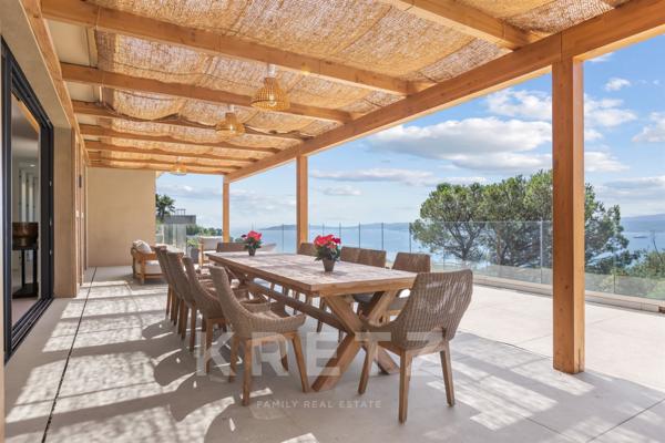 Grimaud - Magnifique villa vue mer