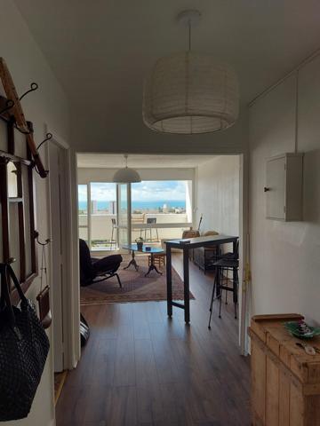 Grand T2 lumineux vue mer