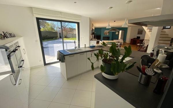 Maison à vendre    4 pièces •  Les Mathes