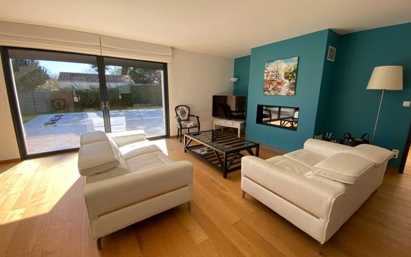 Maison à vendre    4 pièces •  Les Mathes