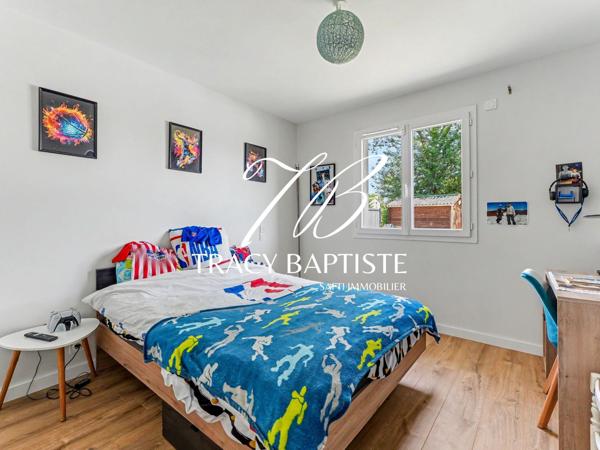 Maison récente de plain-pied avec piscine, à 35min de Toulouse
