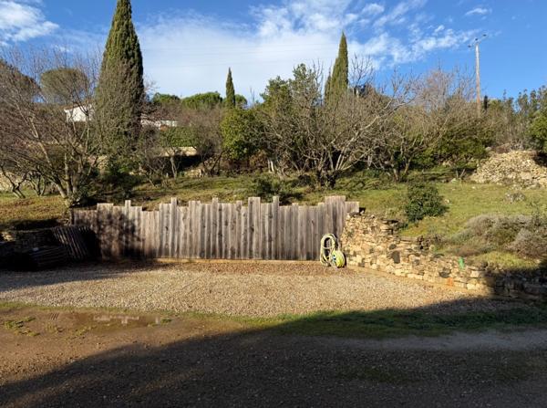 Lodève (34700) EXCEPTIONNEL TERRAIN CONSTRUCTIBLE À LODÈVE