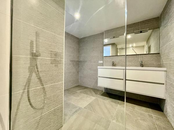 A VENDRE - APPARTEMENT  3 PIECES - 44210 PORNIC