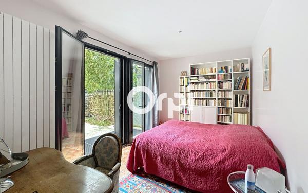 Maison à vendre    7 pièces •  Vanves