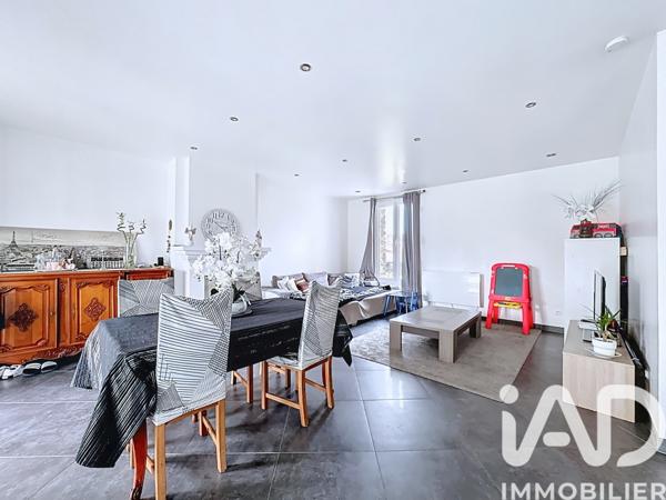 Maison à vendre 8 pièces 219 m² Sainte-Geneviève-des-Bois