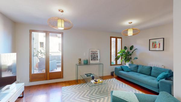 Maison de Maître à Puichéric avec terrasse