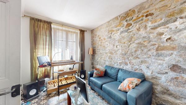 Maison de Maître à Puichéric avec terrasse