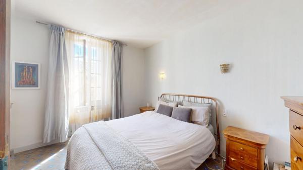 Maison de Maître à Puichéric avec terrasse