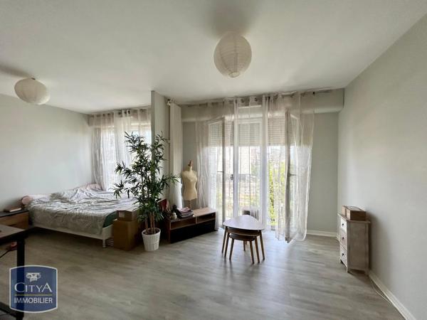 Appartement à louer 1 pièce 30.45m² Nancy (54000)