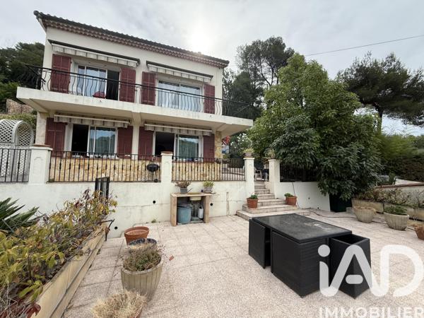 Maison à vendre 8 pièces 187 m² Cagnes-sur-Mer