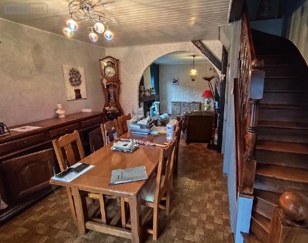 Maison à vendre à Charleville-Mézières dans les Ardennes (08000), ref : 2025 68   
SECTEUR CHARLEVILLE