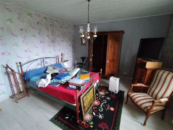 Maison à vendre à Charleville-Mézières dans les Ardennes (08000), ref : 2025 68   
SECTEUR CHARLEVILLE