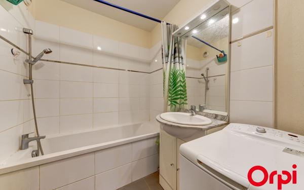 Appartement à vendre    3 pièces • 67,63 m2 Lyon 3