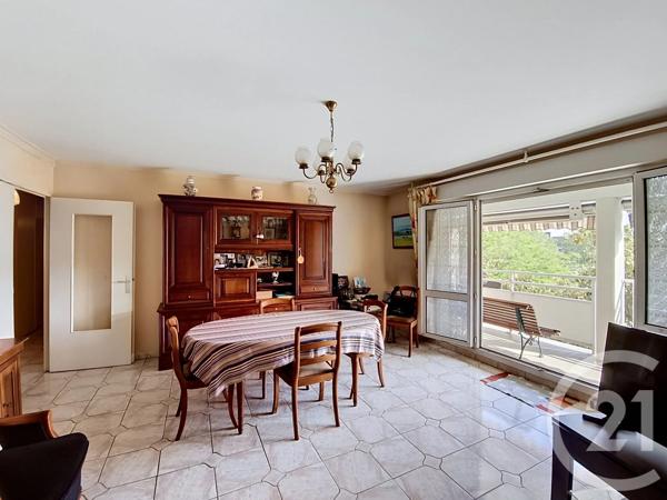 Appartement F5 à vendre  5 pièces - 97,96 m 2   DEUIL LA BARRE  - 95