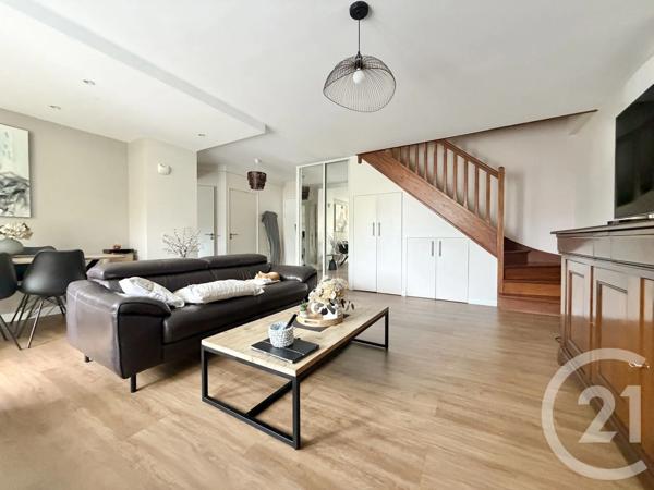 Appartement F5 à vendre  5 pièces - 97,96 m 2   DEUIL LA BARRE  - 95