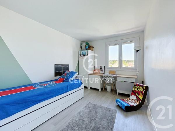 Appartement F5 à vendre  5 pièces - 97,96 m 2   DEUIL LA BARRE  - 95