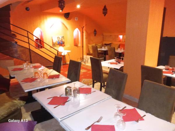 Restaurant Secret connu d'une clientèle prestigieuse à vendre !