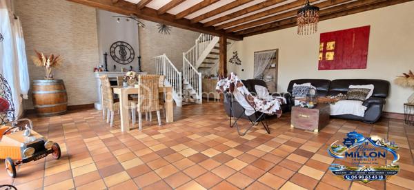 Et si votre prochaine maison était celle où l’on prend enfin le temps de vivre ? 🌿
À Pugny (79320), à seulement 5 minutes de Moncoutant-sur-Sèvre, se cache cette longère d’environ 190 m², implantée sur un terrain clos d’environ 1 850 m².

Dès que l’on entre, le charme opère.

On découvre une grande pièce de vie, chaleureuse et lumineuse, où la cheminée, les poutres apparentes et les beaux volumes donnent immédiatement envie de s’installer. Au-dessus, une mezzanine d’environ 14 m² prolonge l’espace et offre ce petit coin supplémentaire que chacun pourra s'approprier : lecture, bureau, détente…

La visite se poursuit vers une grande cuisine aménagée et équipée, pensée comme une véritable pièce à vivre, avec suffisamment d’espace pour cuisiner, partager et recevoir.

Juste à côté, une pièce supplémentaire avec accès direct à la terrasse ouvre encore le champ des possibles : salle de jeux, bureau, espace détente ou chambre d’appoint… À chacun d’imaginer son usage.

Et lorsque les beaux jours arrivent, il suffit d'ouvrir pour passer directement dehors. ☀️

La terrasse exposée plein sud devient alors le prolongement naturel de la maison : repas en famille, soirées entre amis ou simplement quelques instants au calme.

Plus loin, le regard se porte vers le jardin arboré situé en fond de parcelle. Un bel espace de verdure où les enfants peuvent jouer, où l’on peut jardiner, installer des jeux ou tout simplement profiter de la campagne. 🌳

Côté nuit, la maison offre 4 chambres dont une au rez-de-chaussée, ainsi qu’une salle d’eau, une salle de bain et une buanderie, permettant d'accueillir confortablement toute la famille.

Et cette propriété réserve encore de beaux volumes avec ses dépendances, son préau et son grand hangar d'environ 200 m², accessibles à l’arrière de la maison. De quoi répondre à de nombreux besoins de stockage, de bricolage ou à différents projets.

Pour le confort au quotidien, la maison bénéficie d’un chauffage au sol alimenté par une pompe à chaleur.

✨ Une maison où l’on retrouve le charme de l’ancien, de beaux volumes, de grands espaces extérieurs et surtout cette sensation agréable d’être à la campagne tout en restant à seulement quelques minutes de Moncoutant-sur-Sèvre.

190 m² habitables • 8 pièces dont mezzanine de 14 m² • 4 chambres • Terrain d'environ 1 850 m² • Hangar d'environ 200 m² • Terrasse plein sud

💰 Prix HAI : 200 000 €

Honoraires à la charge du vendeur

📞 Renseignements & visites

Florian MILLON – BSK Immobilier
📱 06 98 63 43 18
📧 f.millon@bskimmobilier.com

🤝 Vous connaissez quelqu’un susceptible d’être intéressé par cette maison ?
Devenez apporteur d’affaires et bénéficiez de 10 % de mes honoraires HT.*