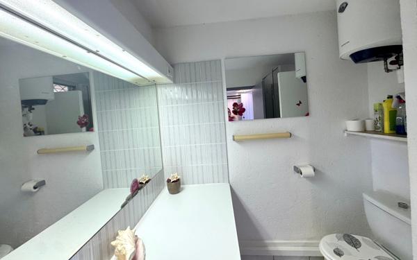 Appartement à vendre    1 pièce • 21,80 m2 Saint-François