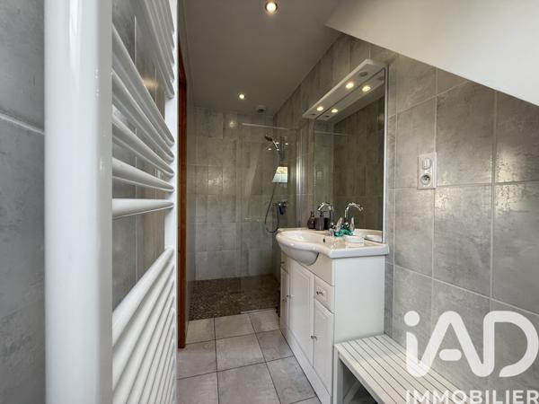 Maison à vendre 11 pièces 250 m² Laguiole