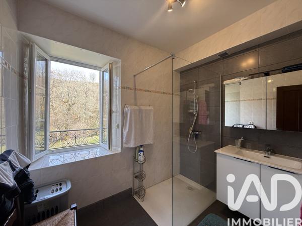 Maison à vendre 11 pièces 250 m² Laguiole
