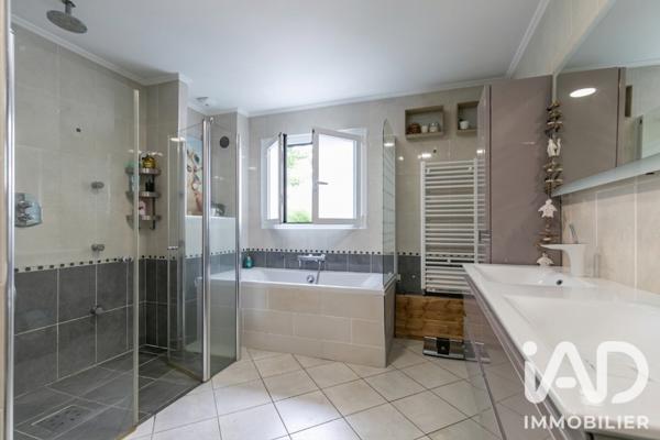 Maison à vendre 7 pièces 151,25 m² Brunoy